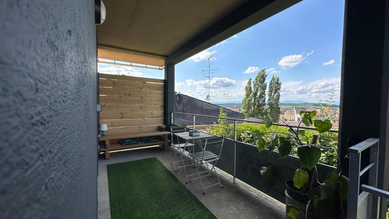 Bienvenue Chez Dalo, Jacuzzi, Art Et Modernite Apartment Altkirch Exterior photo